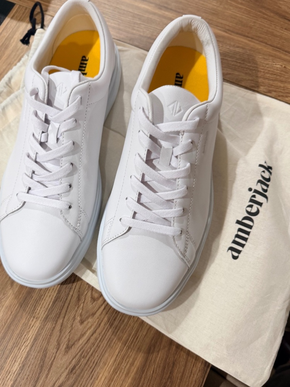 NEW AmberJack Men's Low top sneakers shoes in ivory leather Men's 9 Amber Jack